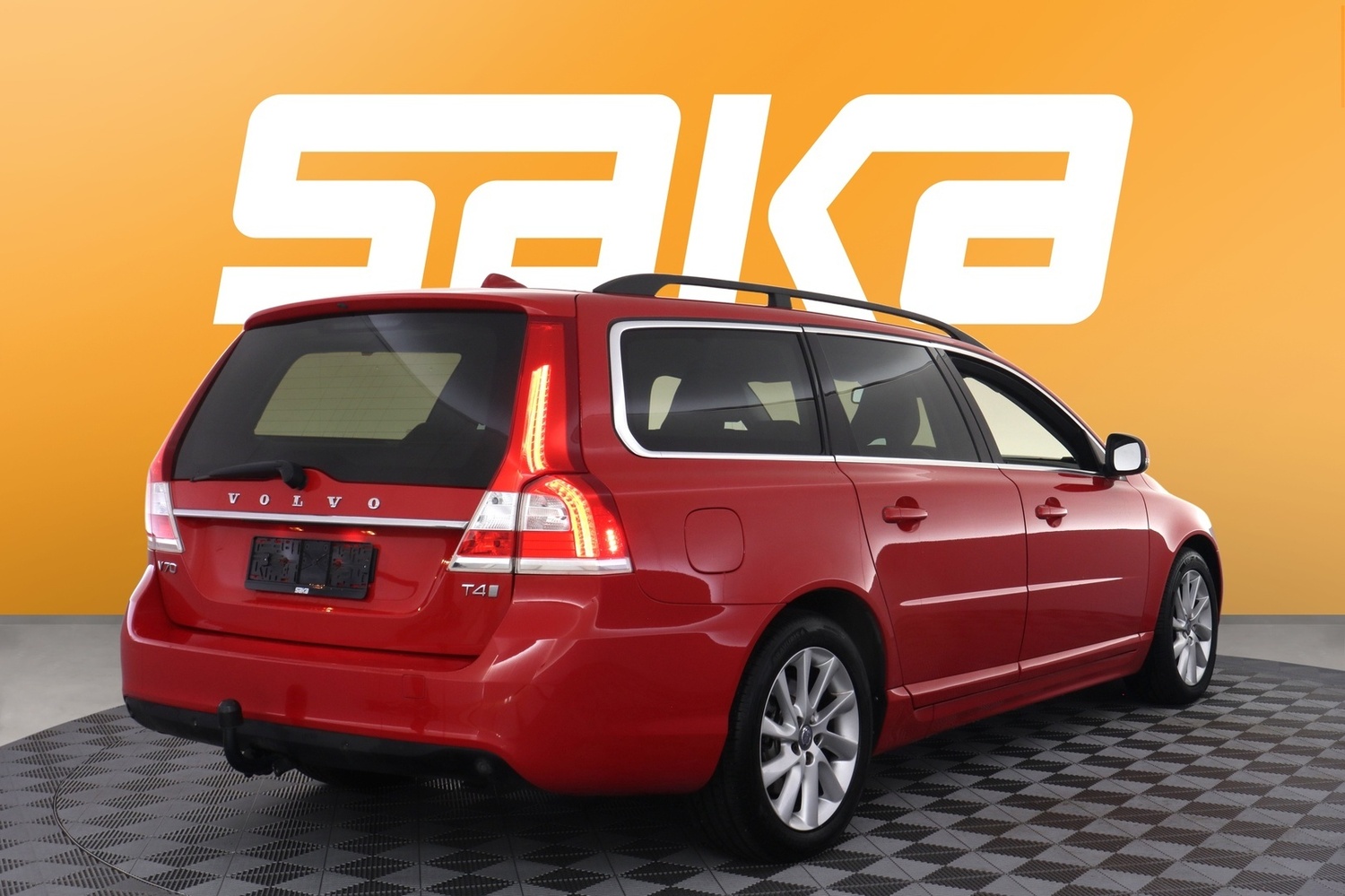 Volvo V70 vaihtoauto