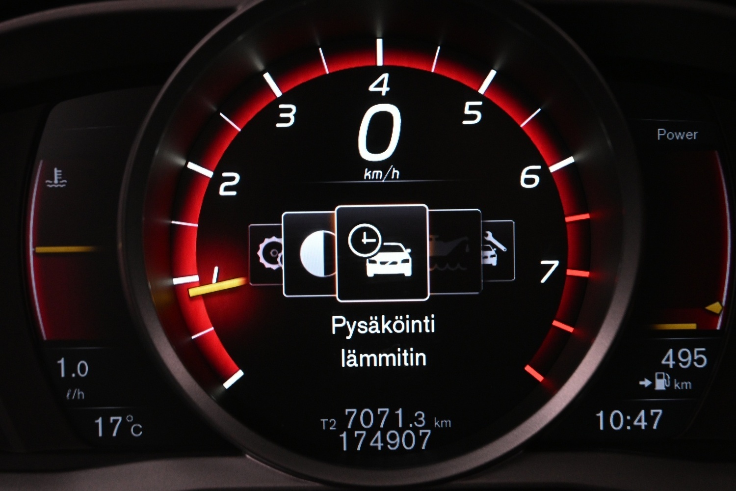 Volvo V70 vaihtoauto