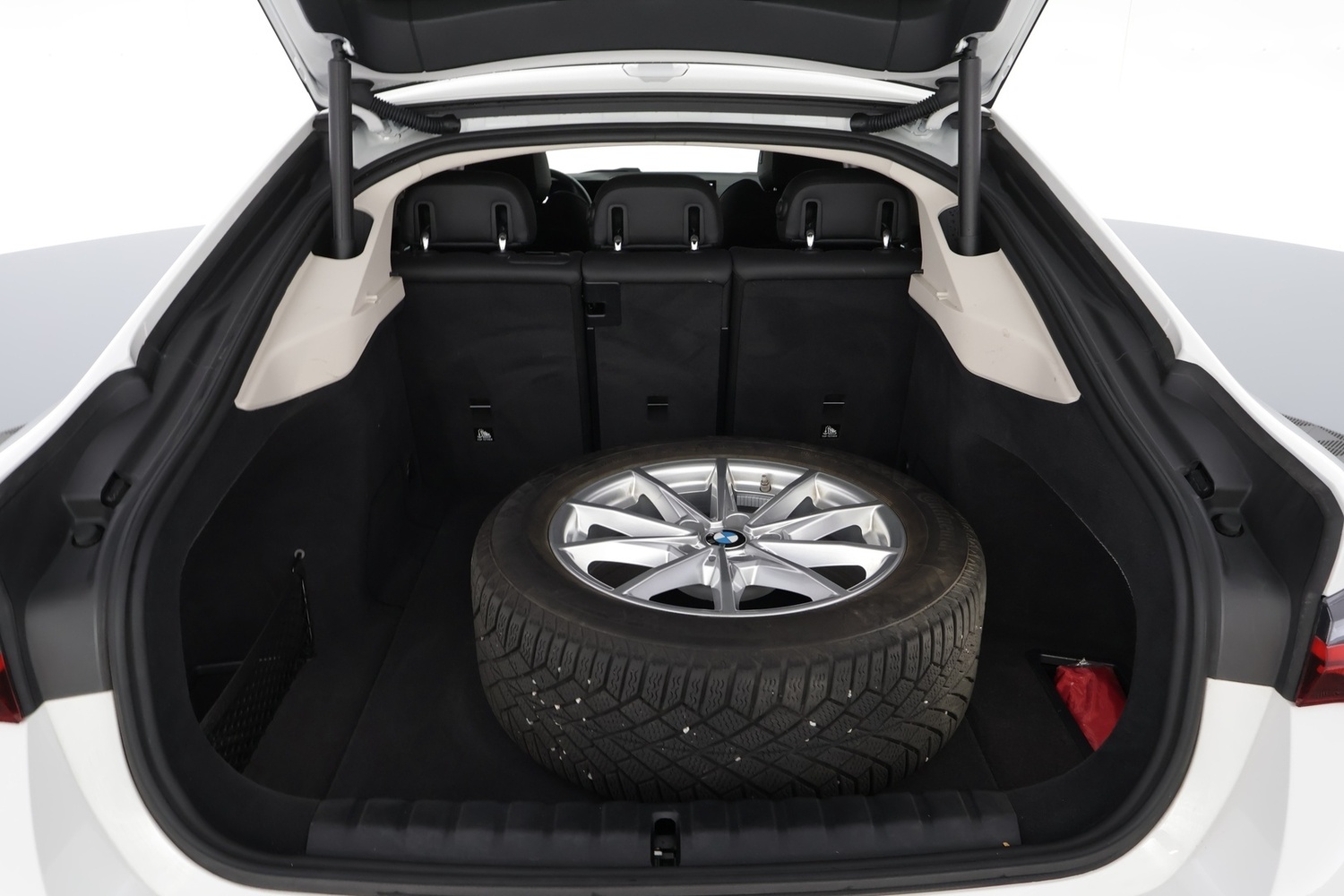 BMW i4 vaihtoauto
