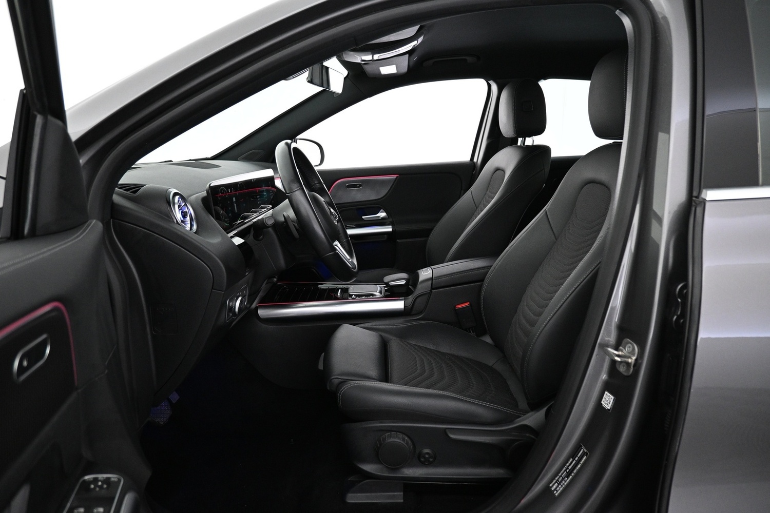 Mercedes-Benz EQA vaihtoauto