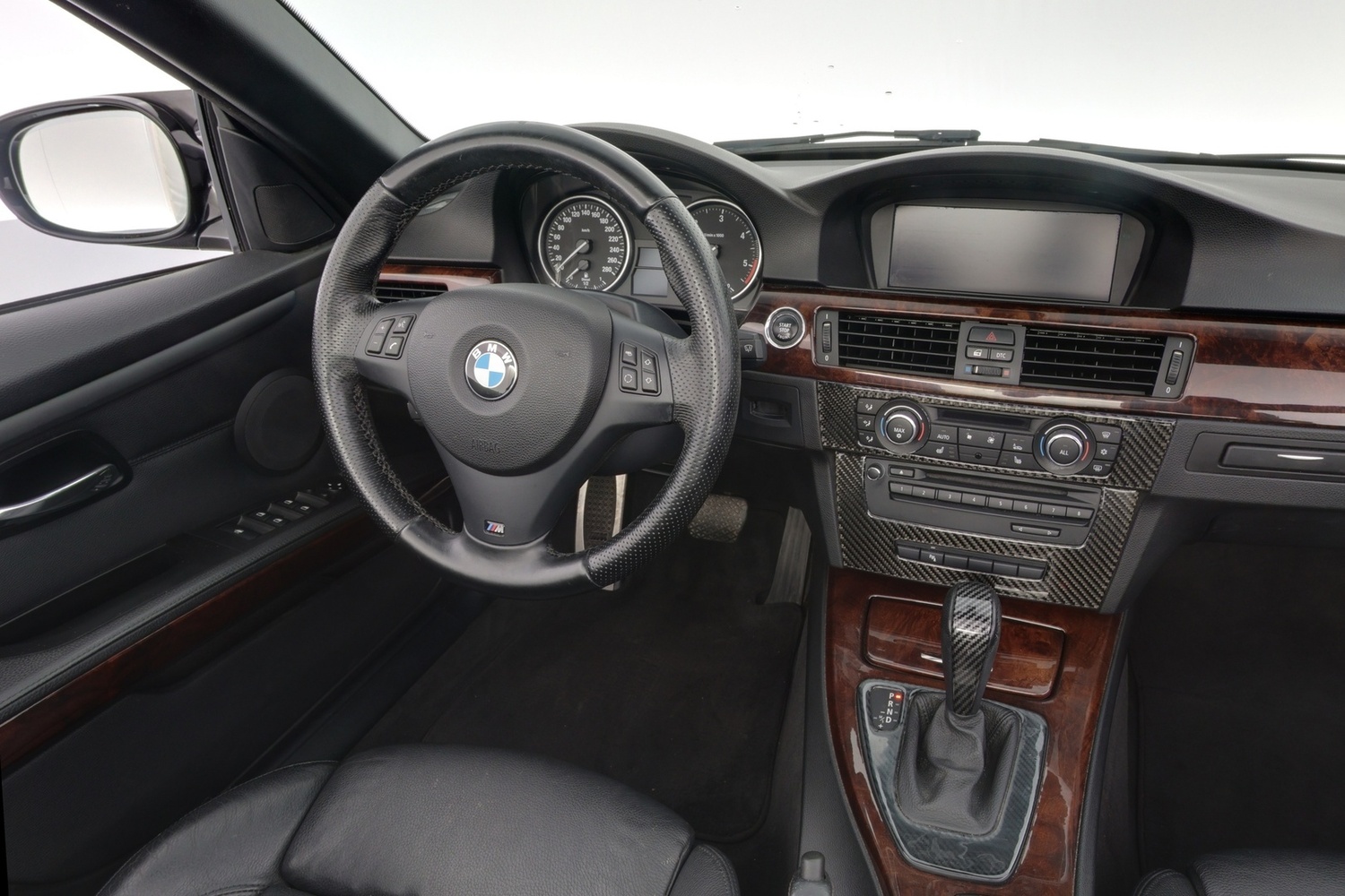 BMW 330 vaihtoauto