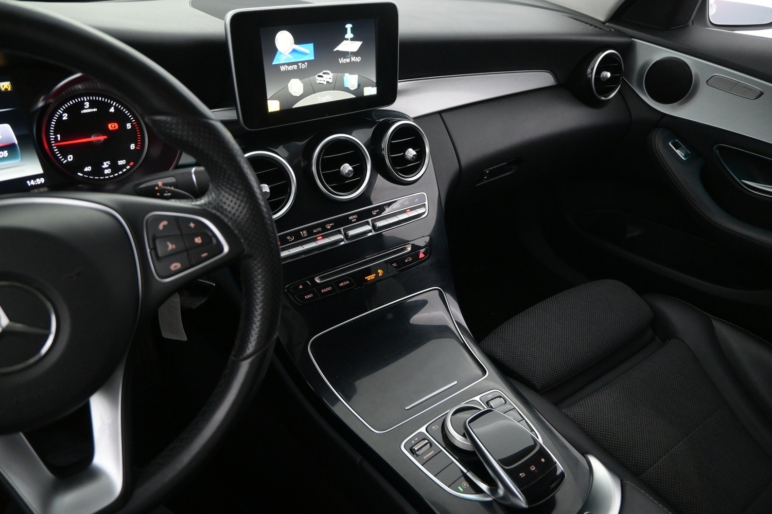 Mercedes-Benz C vaihtoauto
