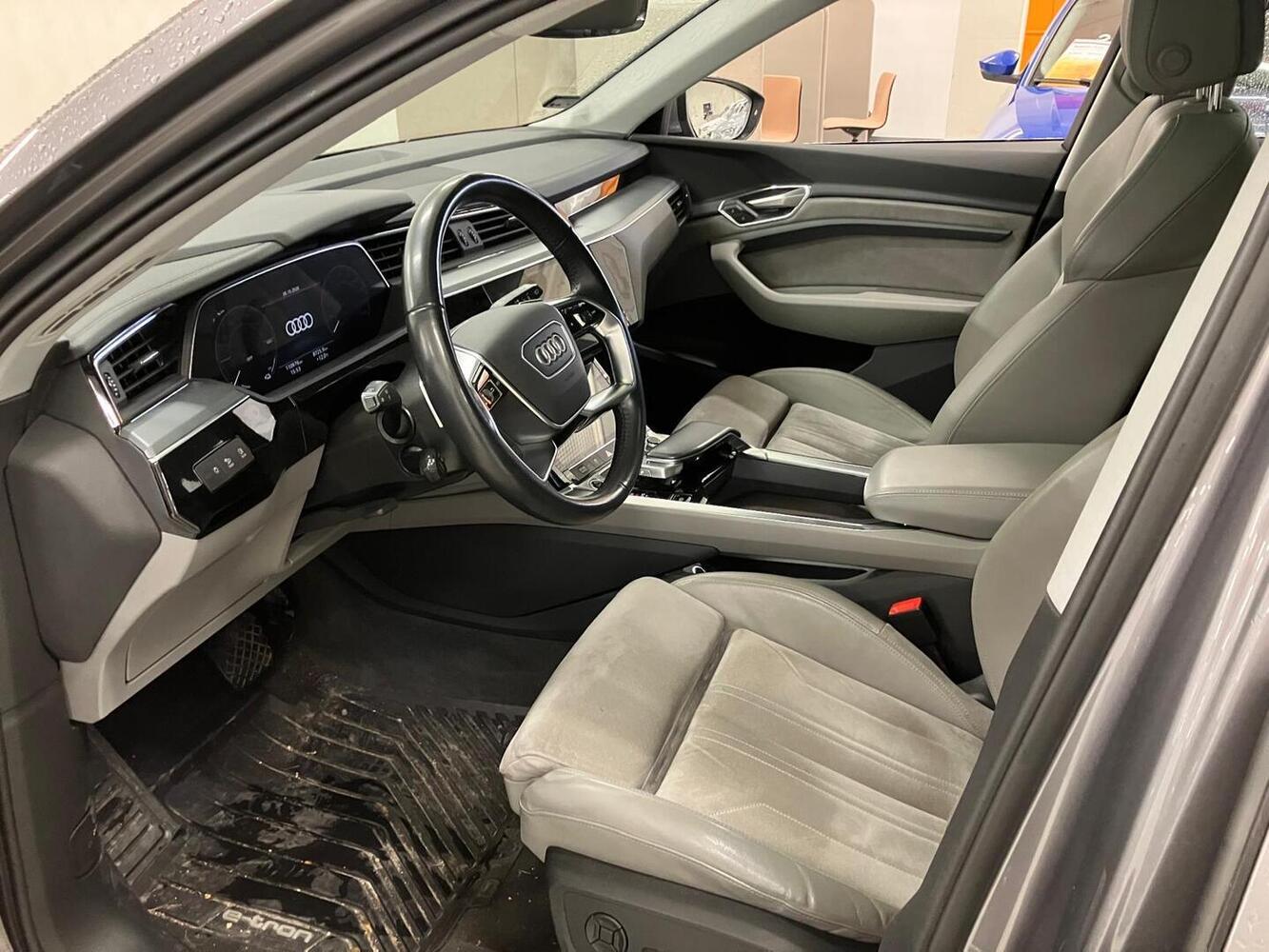 Audi e-tron vaihtoauto