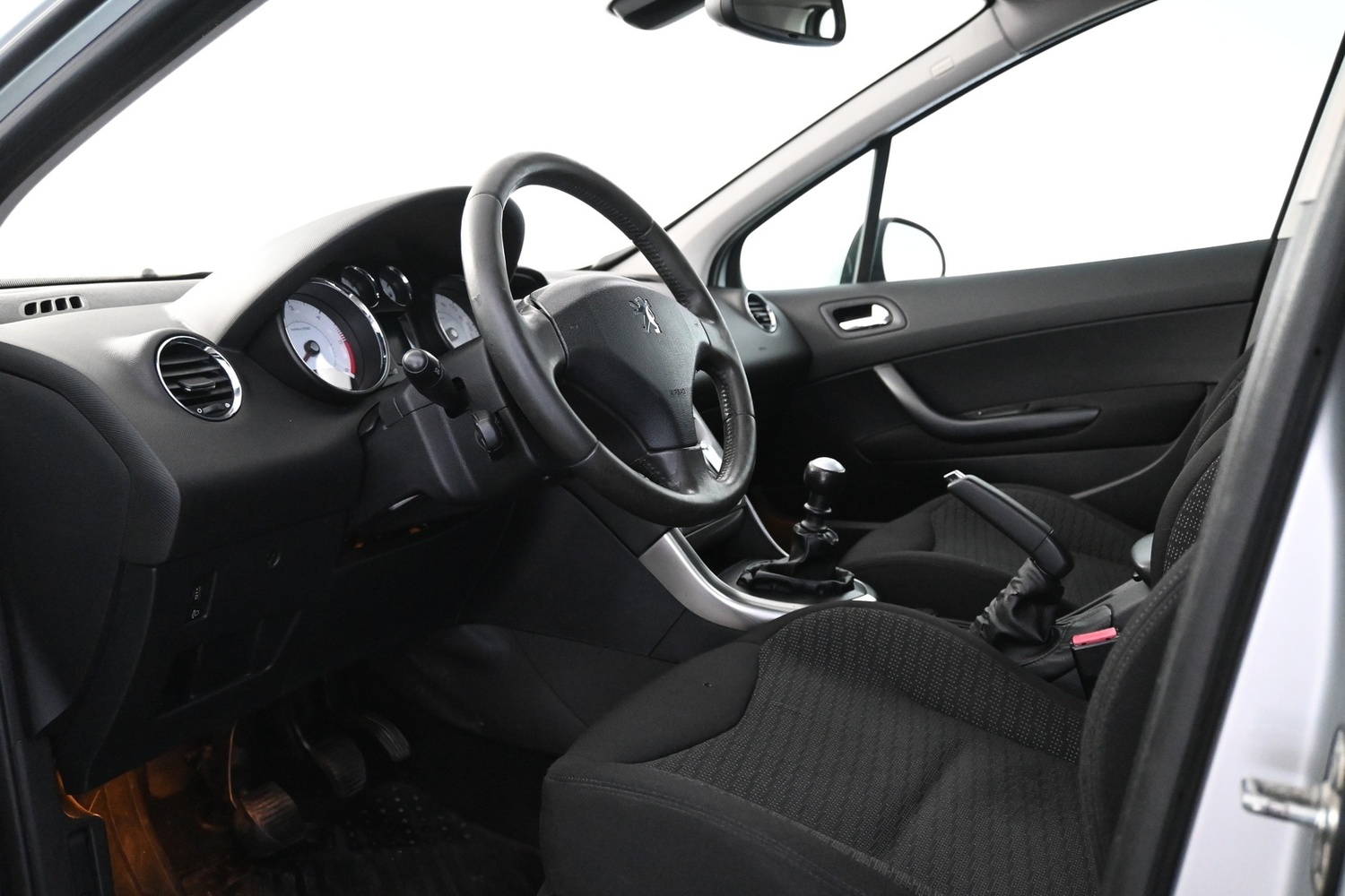 Peugeot 308 vaihtoauto