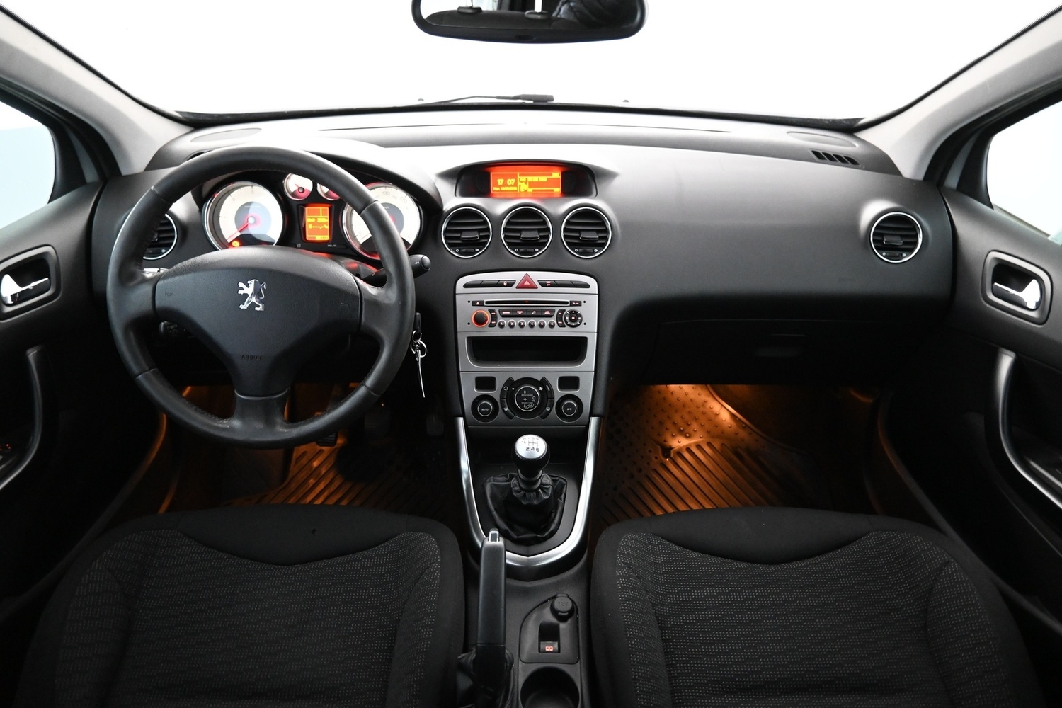 Peugeot 308 vaihtoauto