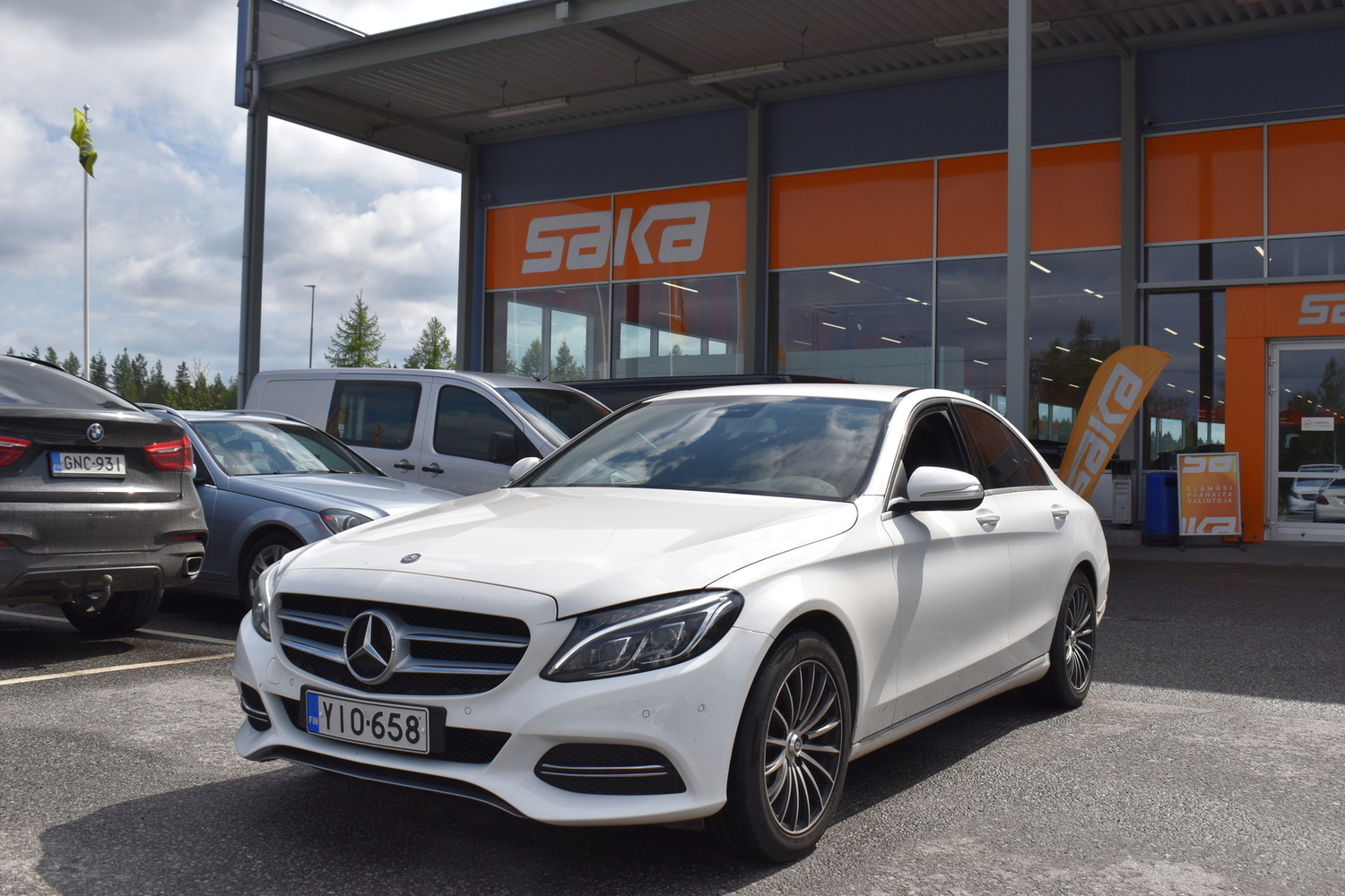 Mercedes-Benz C vaihtoauto