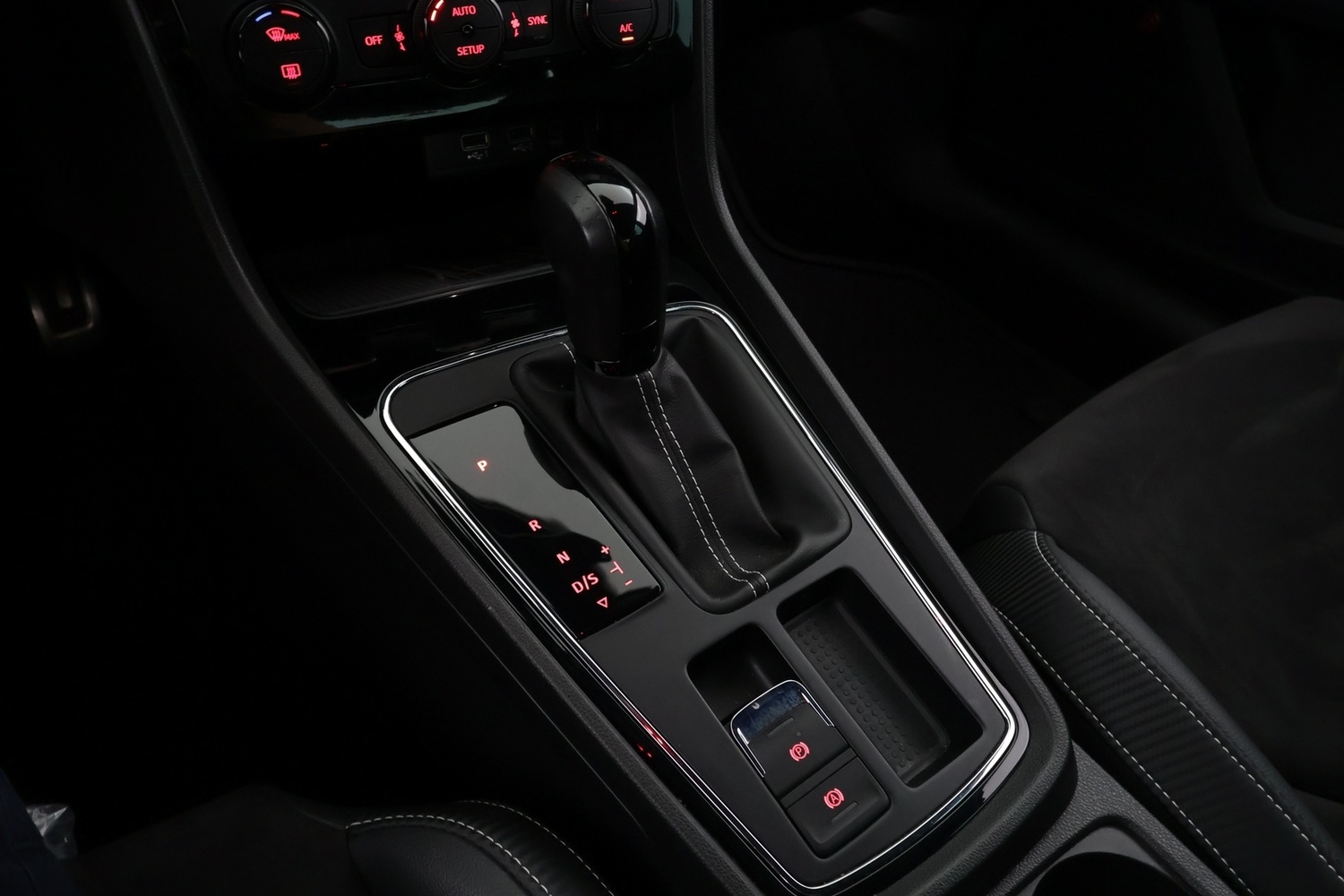 SEAT Leon vaihtoauto