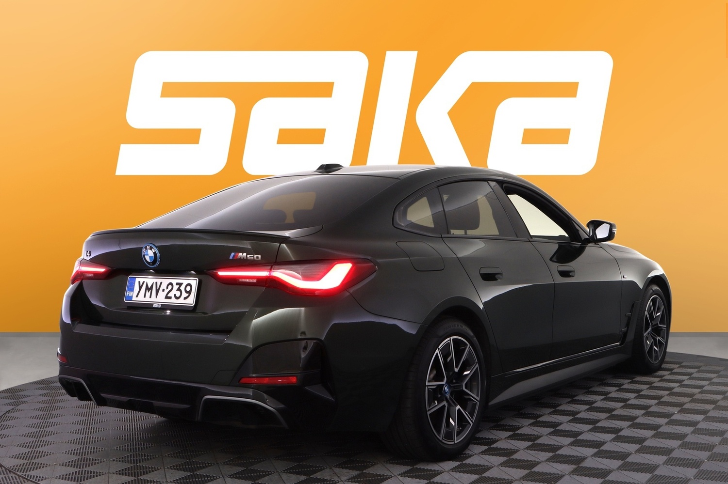 BMW i4 M50 vaihtoauto