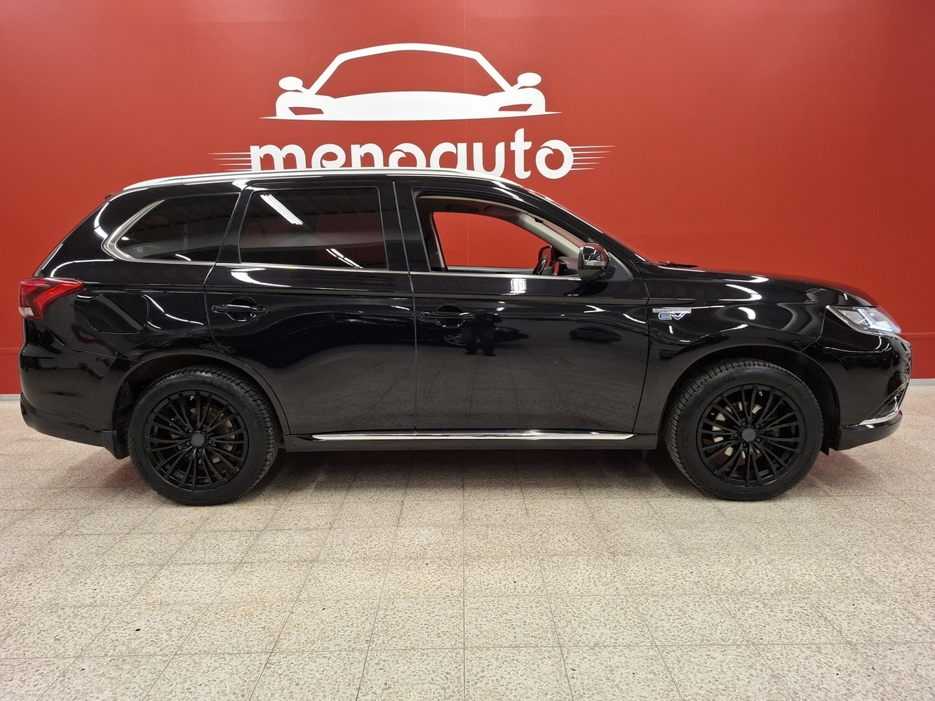 Mitsubishi Outlander PHEV vaihtoauto
