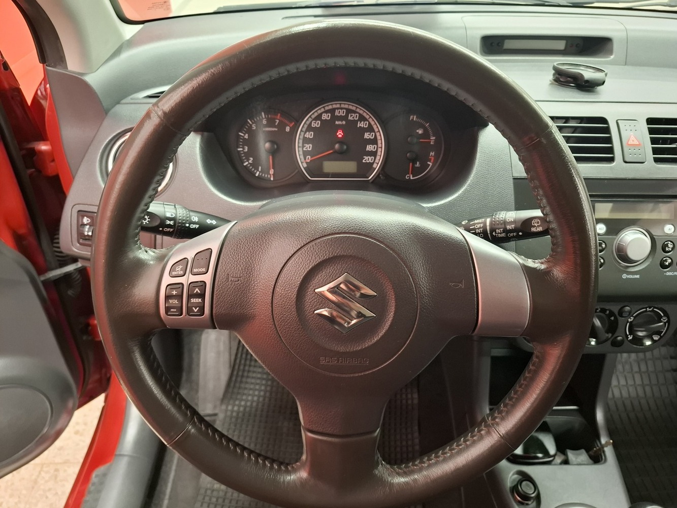 Suzuki Swift vaihtoauto