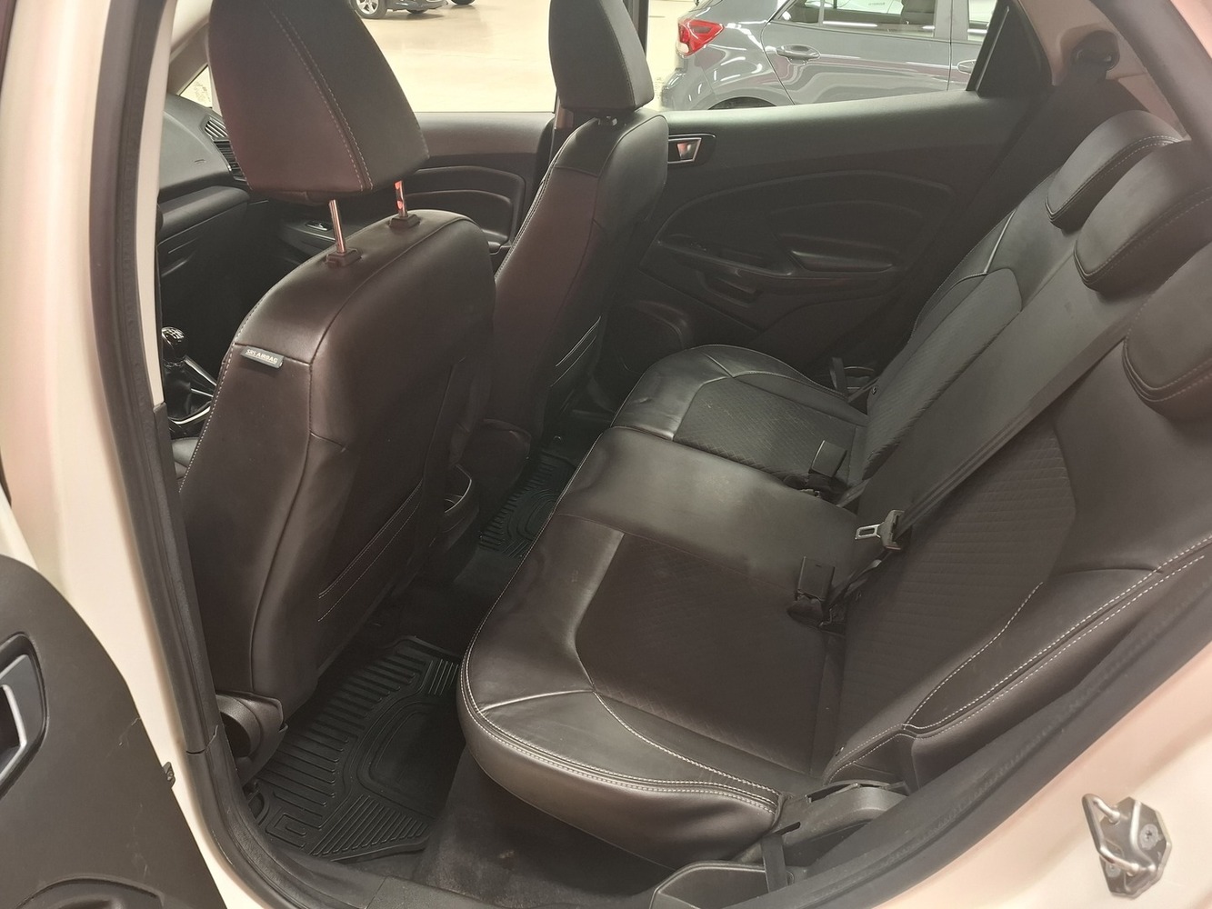 Ford Ecosport vaihtoauto