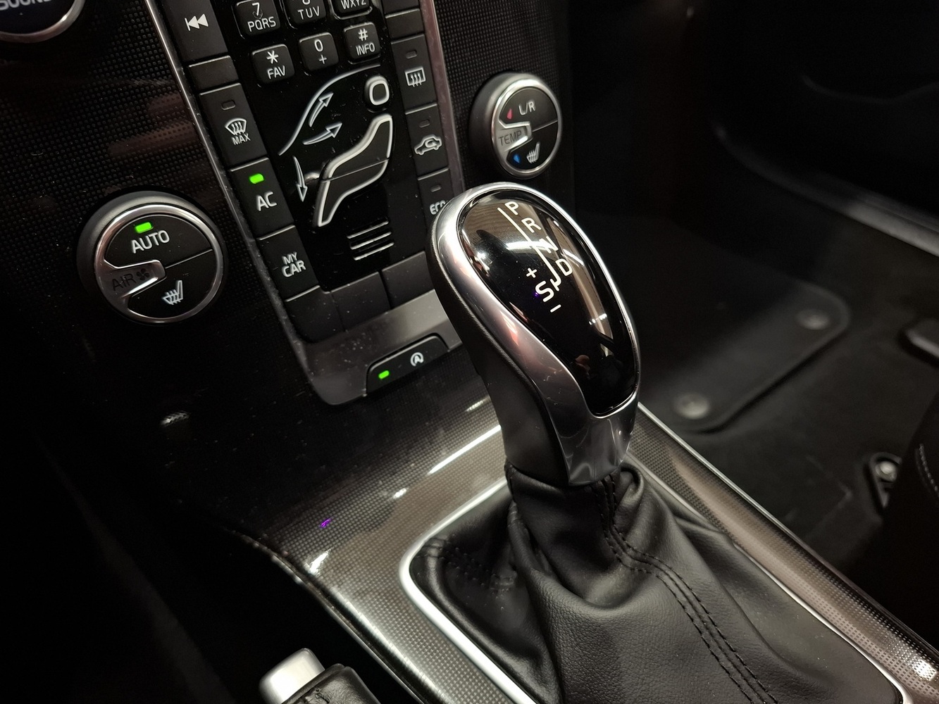 Volvo V40 vaihtoauto