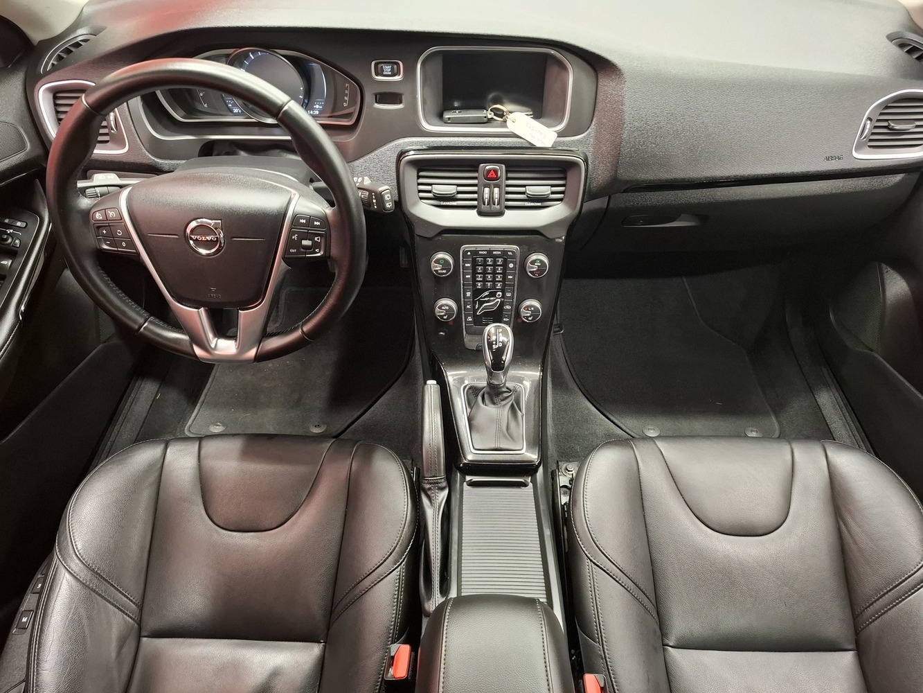Volvo V40 vaihtoauto