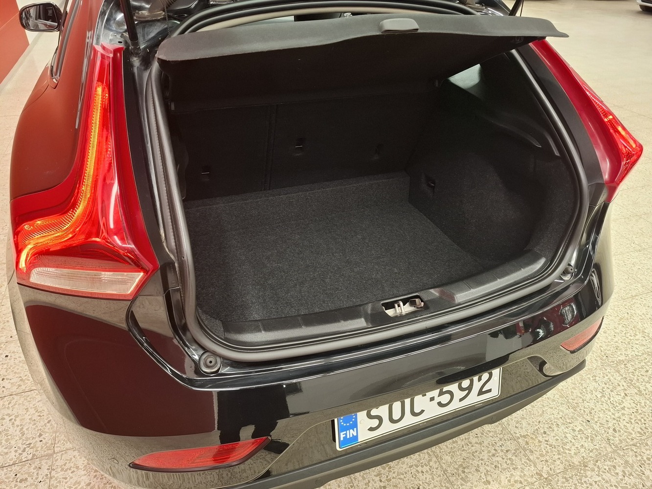 Volvo V40 vaihtoauto