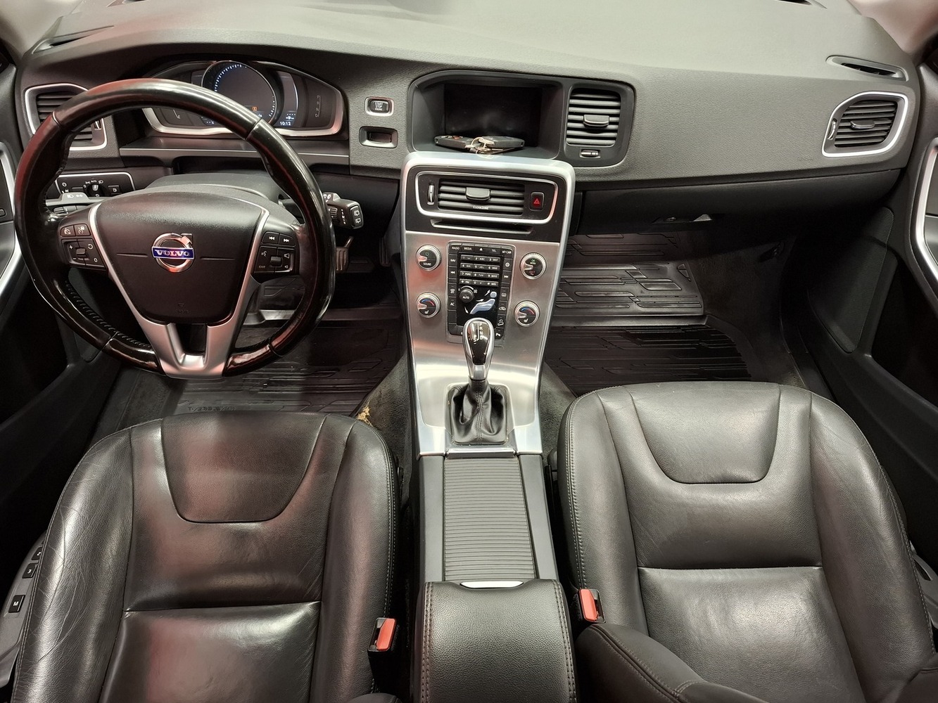 Volvo V60 Cross Country vaihtoauto