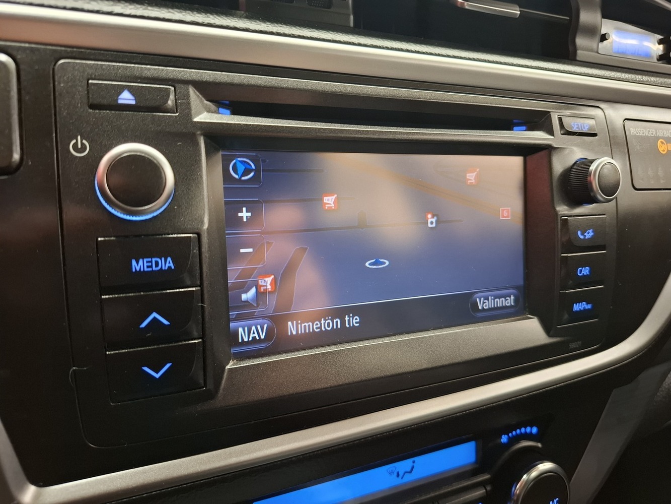 Toyota Auris vaihtoauto