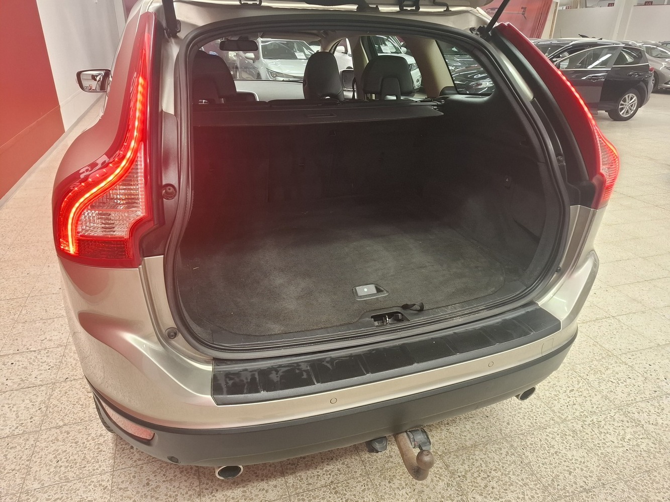 Volvo XC60 vaihtoauto
