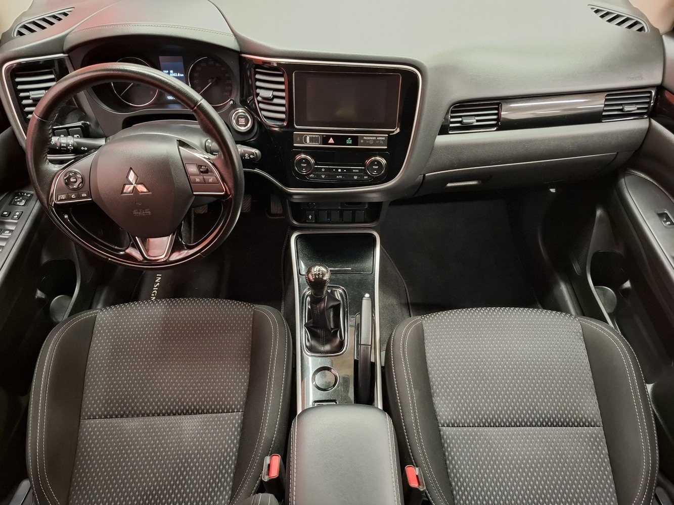 Mitsubishi Outlander vaihtoauto