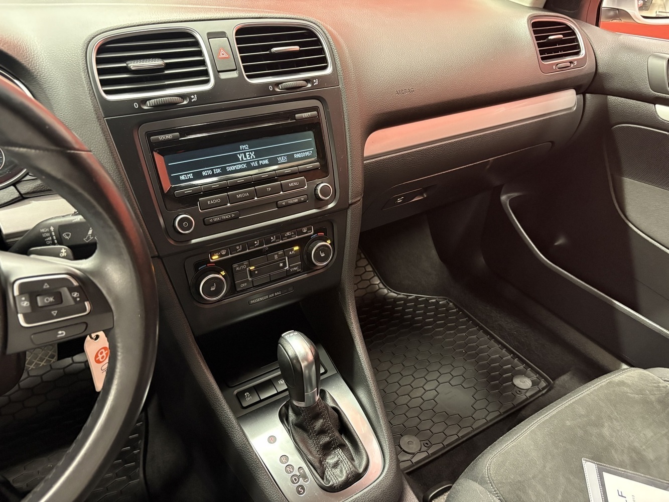 Volkswagen Golf vaihtoauto