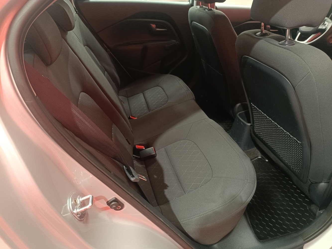 Kia Rio vaihtoauto