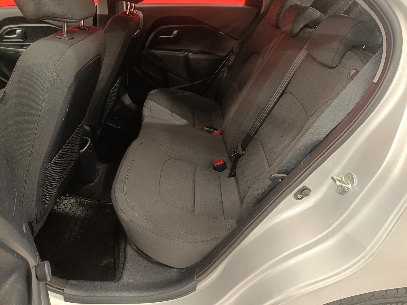 Kia Rio vaihtoauto