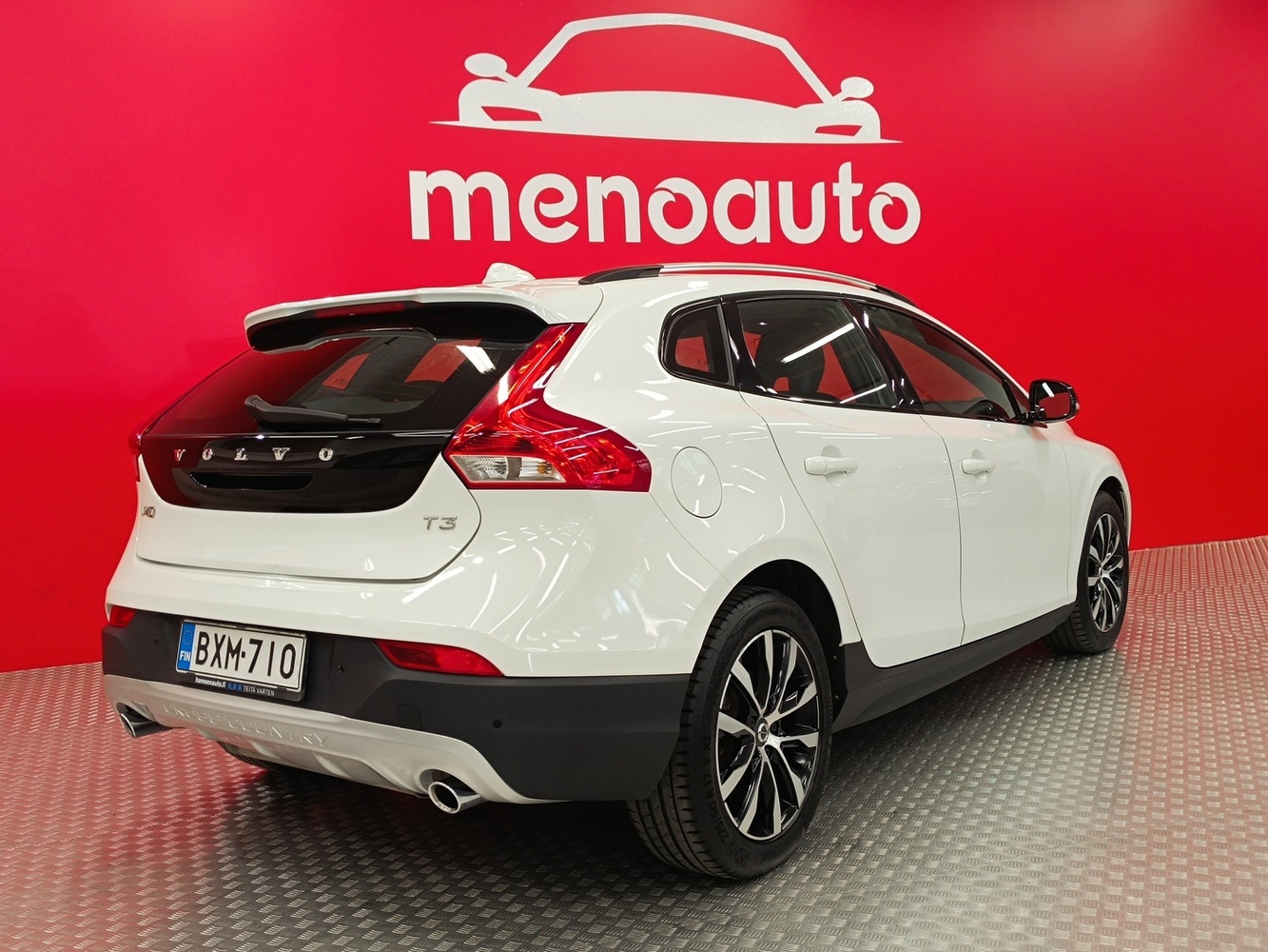 Volvo V40 Cross Country vaihtoauto