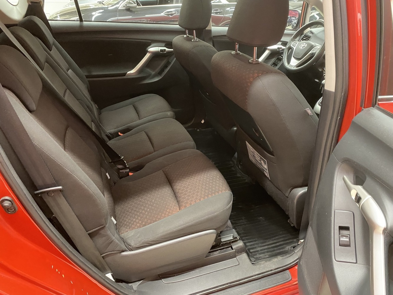Toyota Verso vaihtoauto