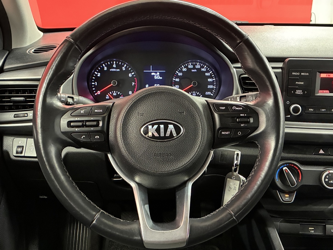 Kia Rio vaihtoauto