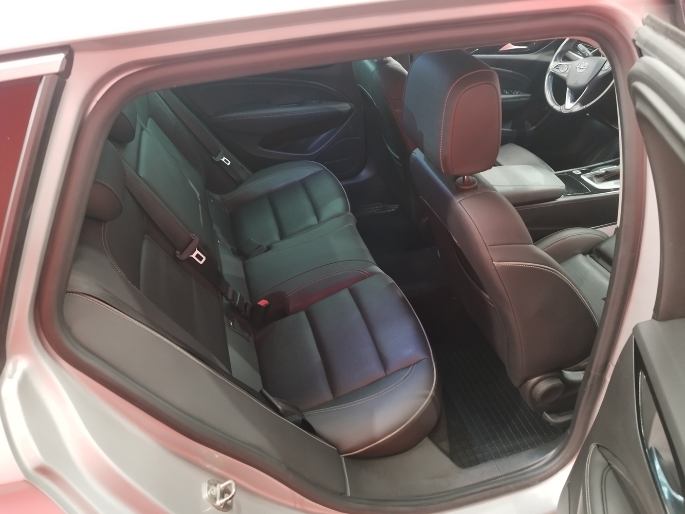 Opel Insignia vaihtoauto