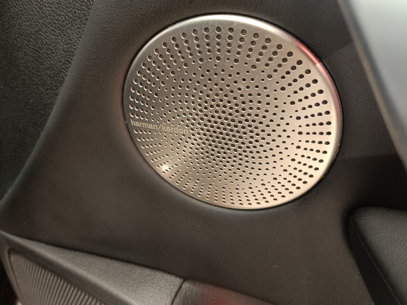 Kia Stinger vaihtoauto