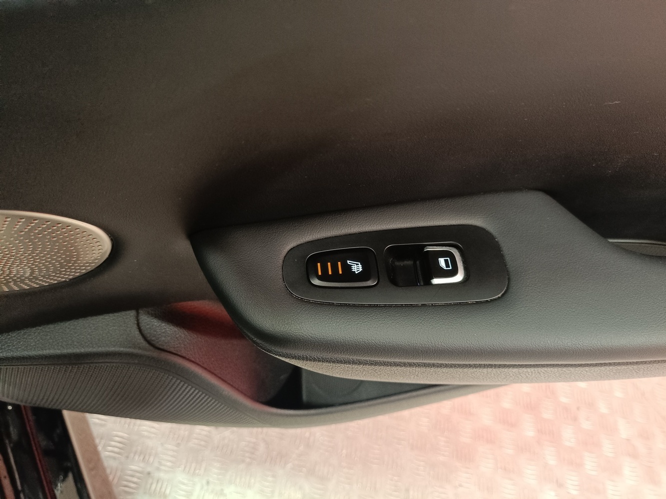 Kia Stinger vaihtoauto