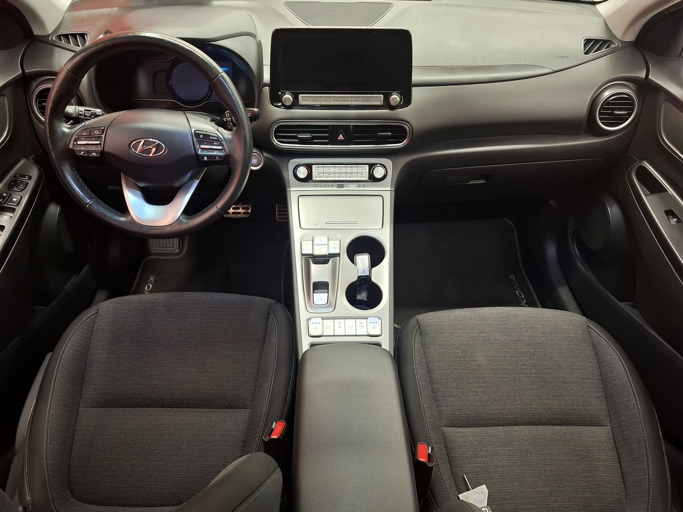 Hyundai Kona vaihtoauto
