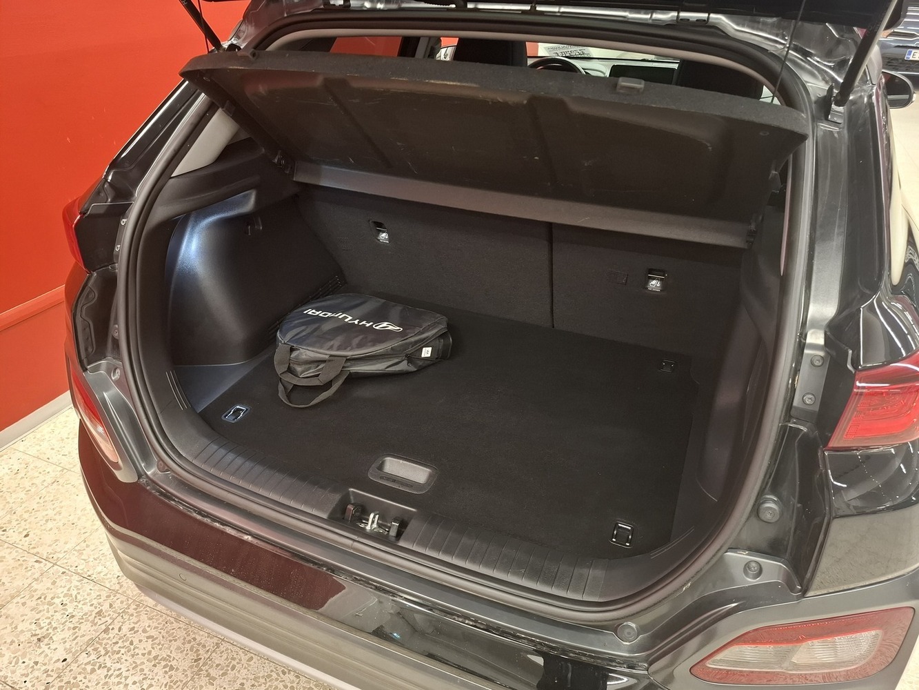 Hyundai Kona vaihtoauto