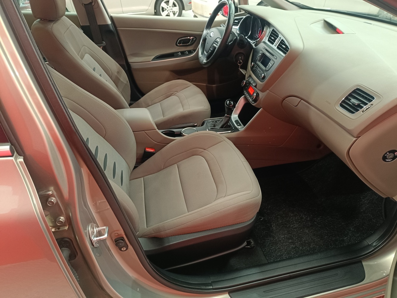 Kia Ceed vaihtoauto