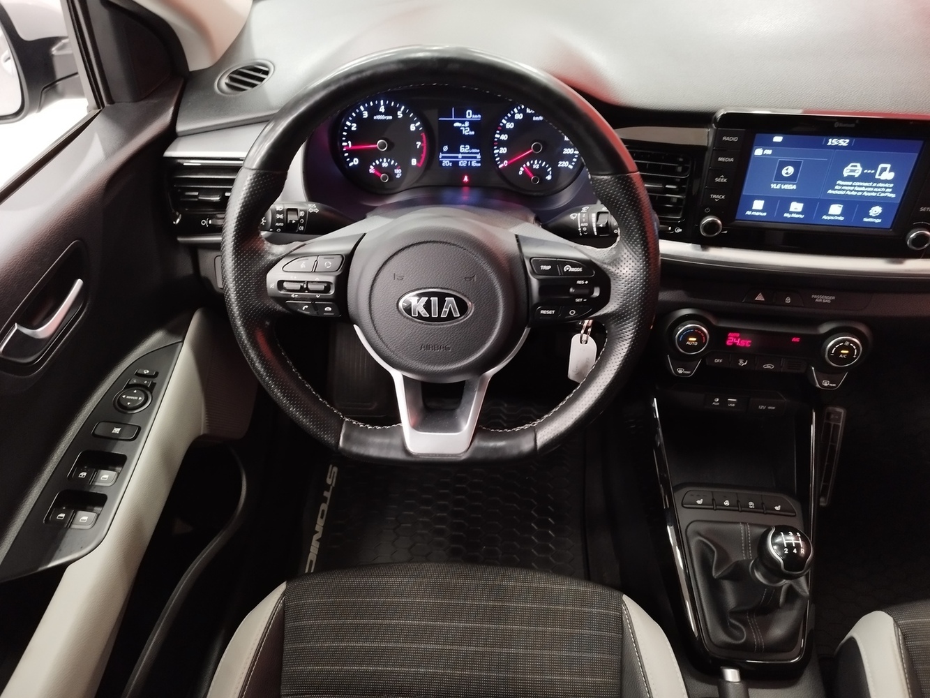 Kia Stonic vaihtoauto