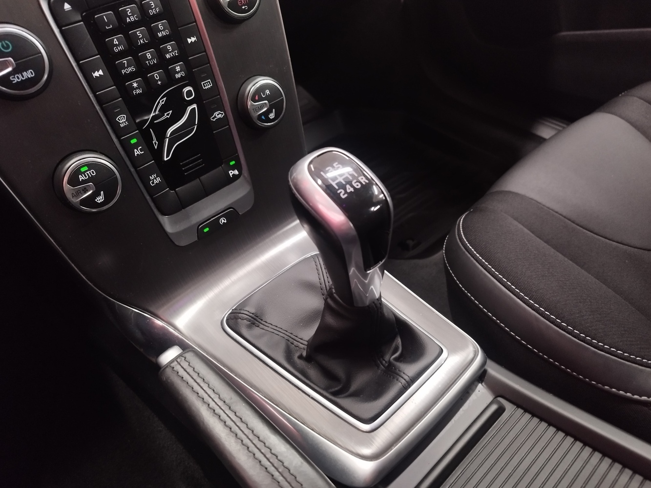 Volvo V40 vaihtoauto