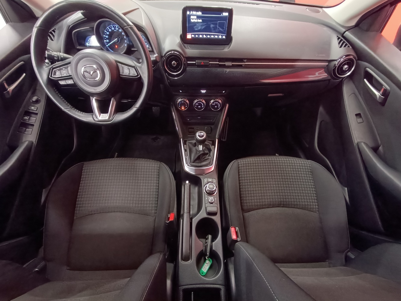 Mazda 2 vaihtoauto