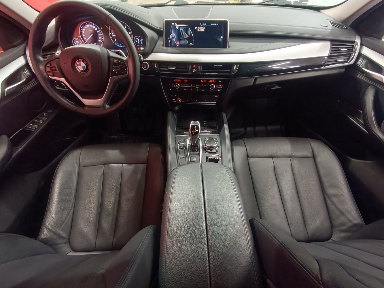 BMW X6 vaihtoauto