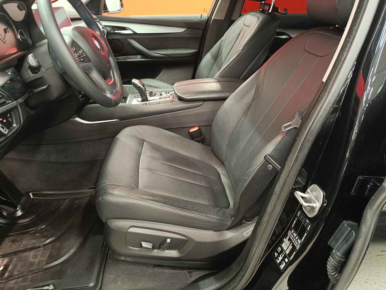 BMW X6 vaihtoauto