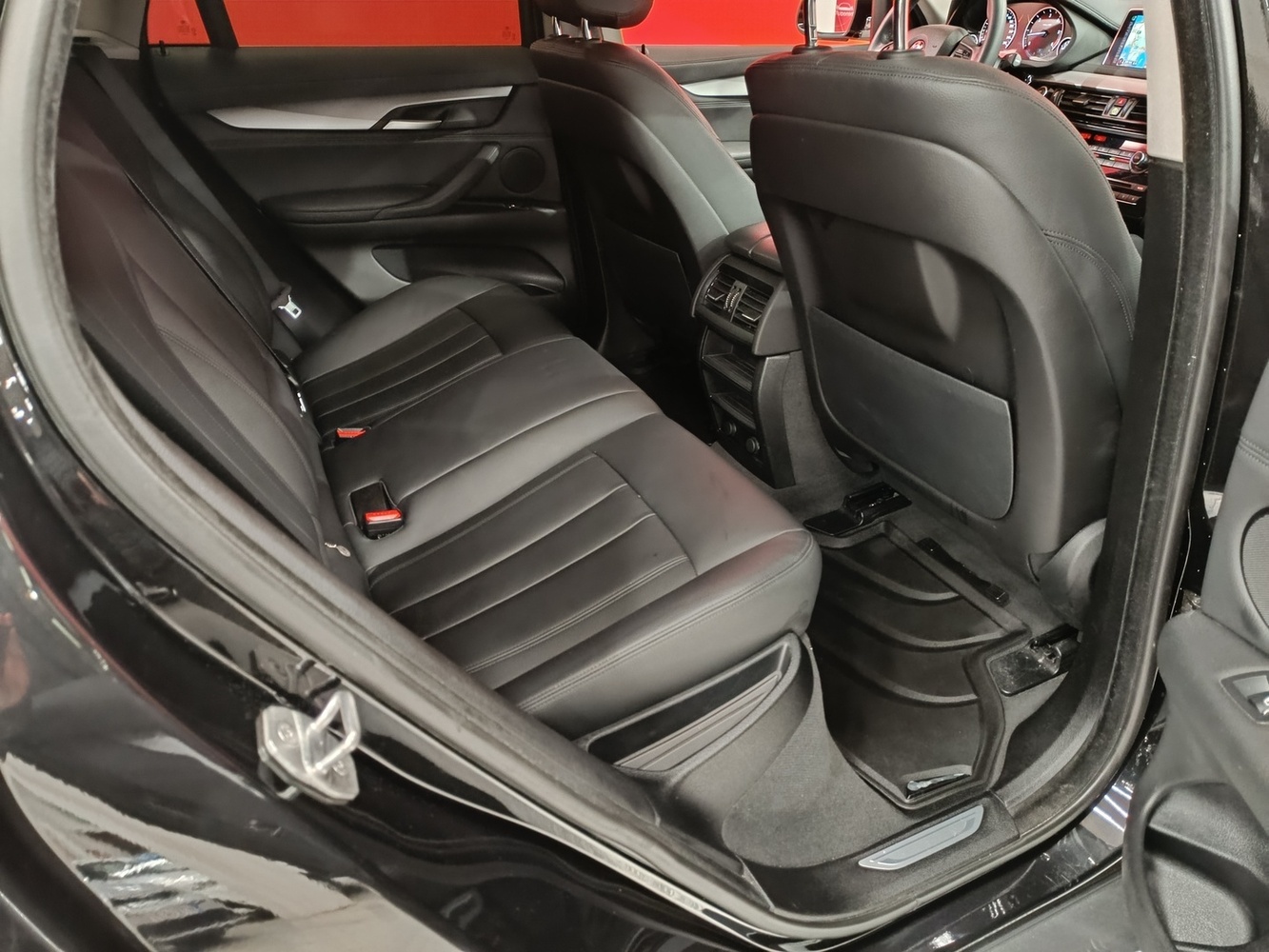 BMW X6 vaihtoauto