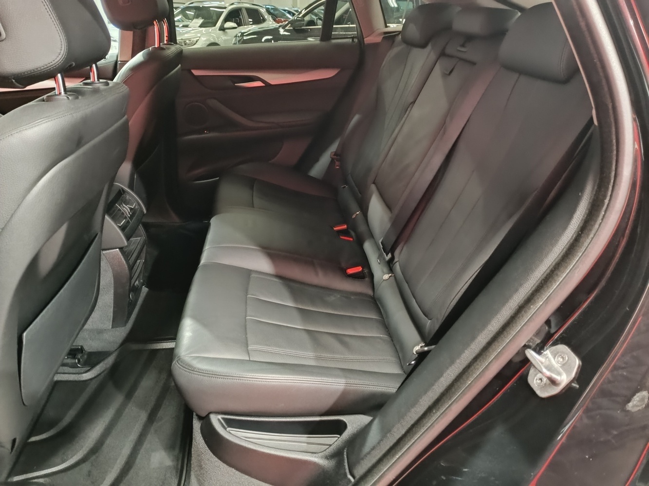 BMW X6 vaihtoauto