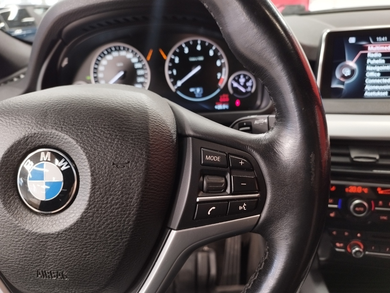 BMW X5 vaihtoauto