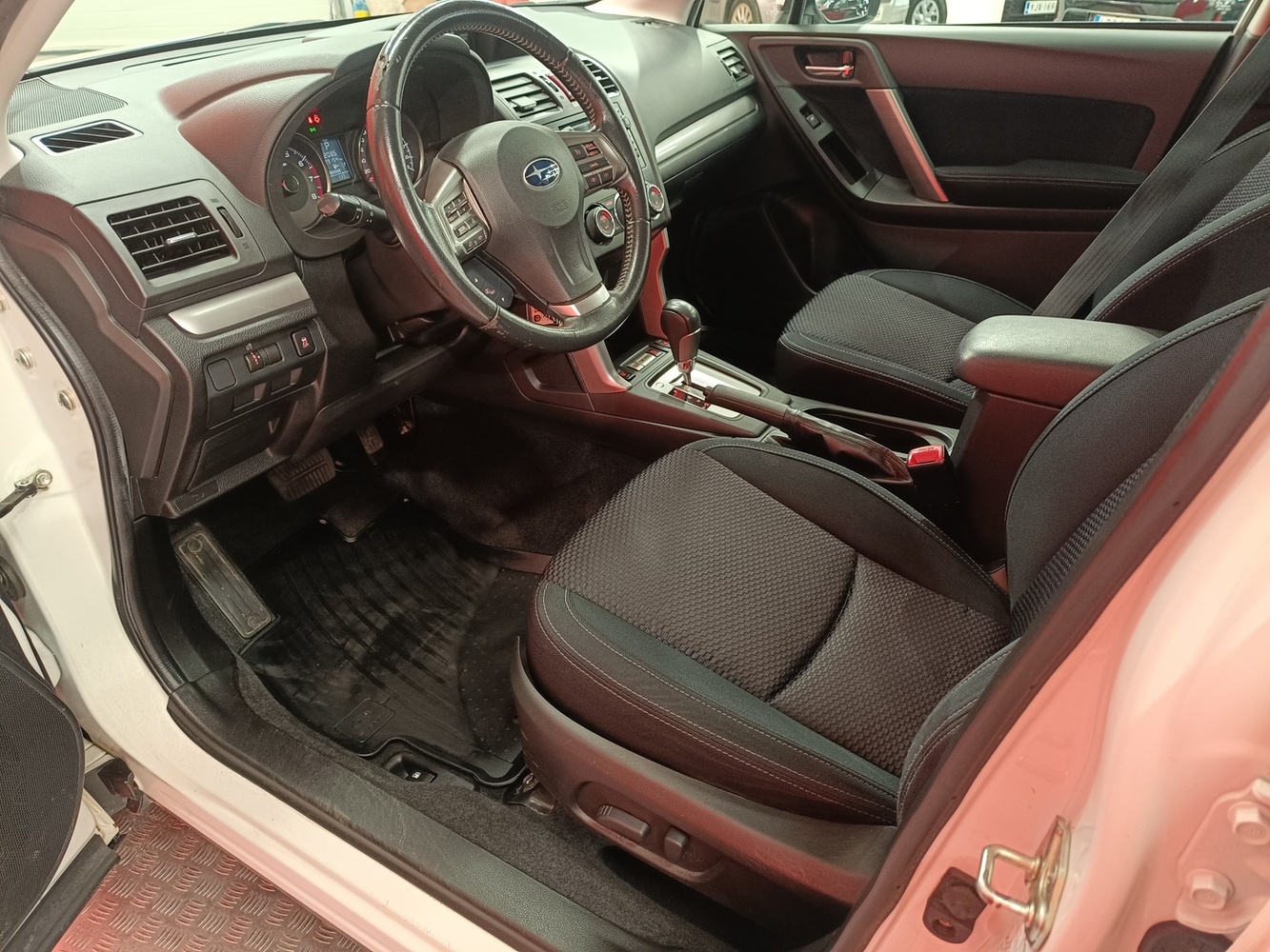 Subaru Forester vaihtoauto