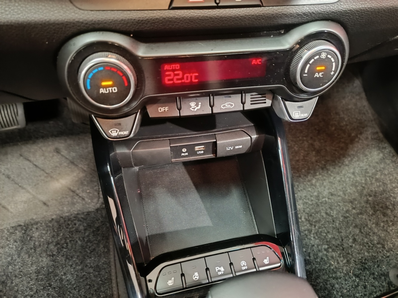 Kia Stonic vaihtoauto