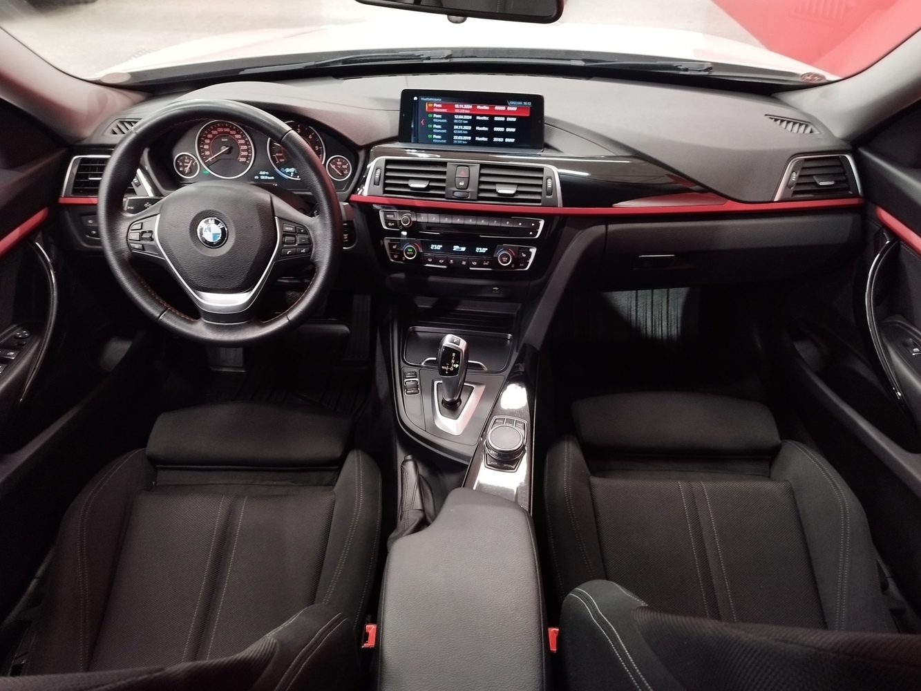 BMW 320 vaihtoauto