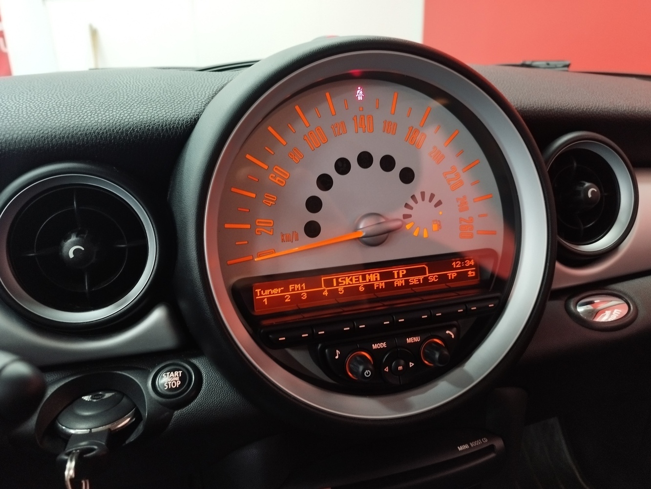 Mini Cooper vaihtoauto