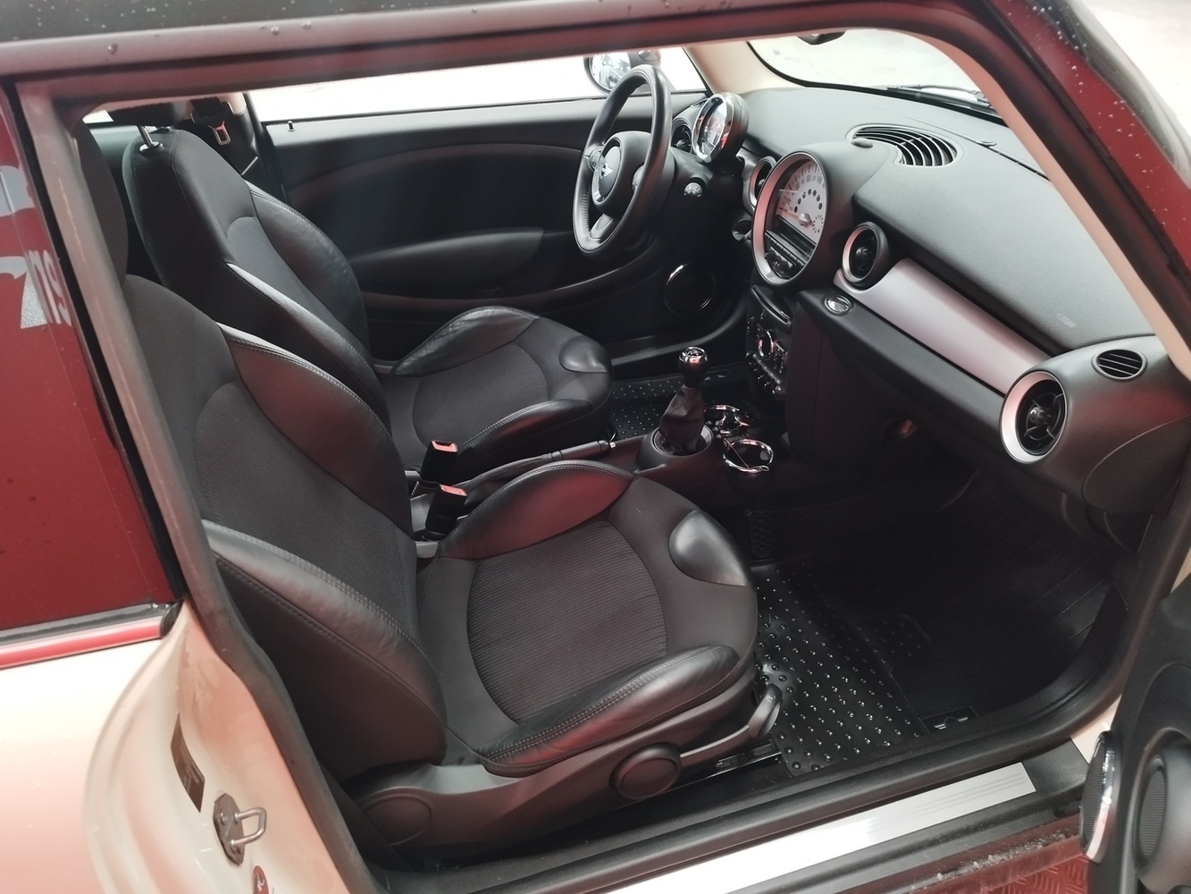 Mini Cooper vaihtoauto
