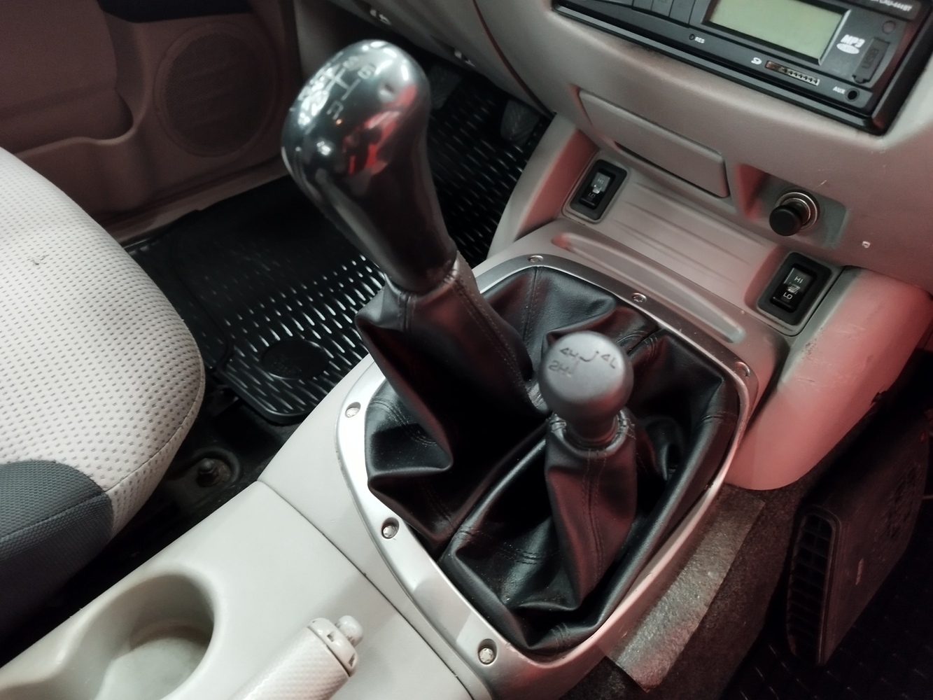 Mitsubishi L200 vaihtoauto