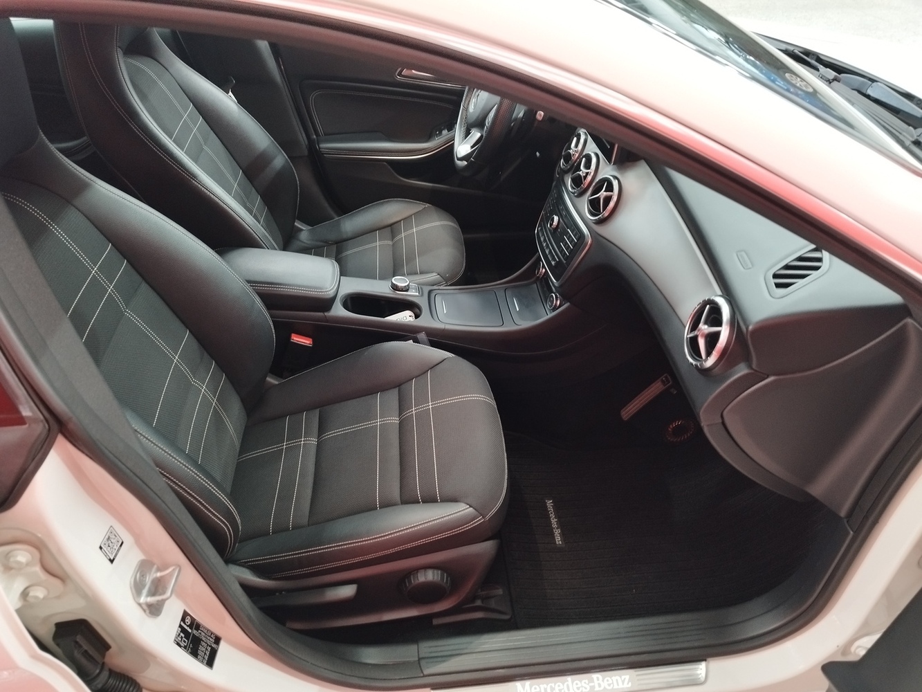 Mercedes-Benz CLA-sarja vaihtoauto