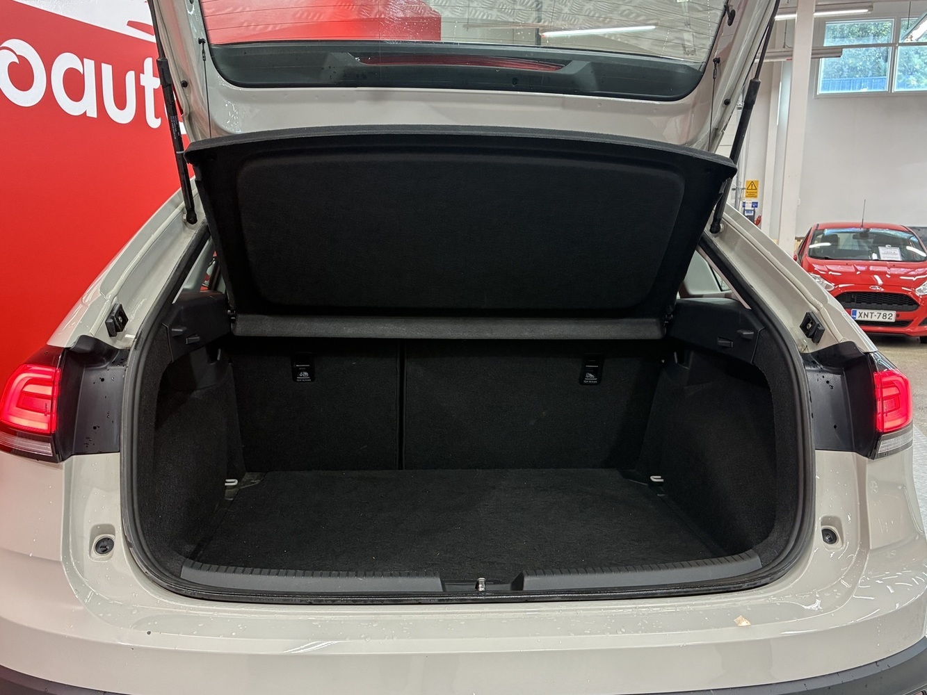 Volkswagen Taigo vaihtoauto